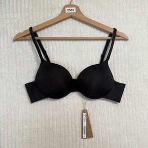 Skims sold n/a sold  Push Up Plunge Bra Onyx Black Size n/ a sold l